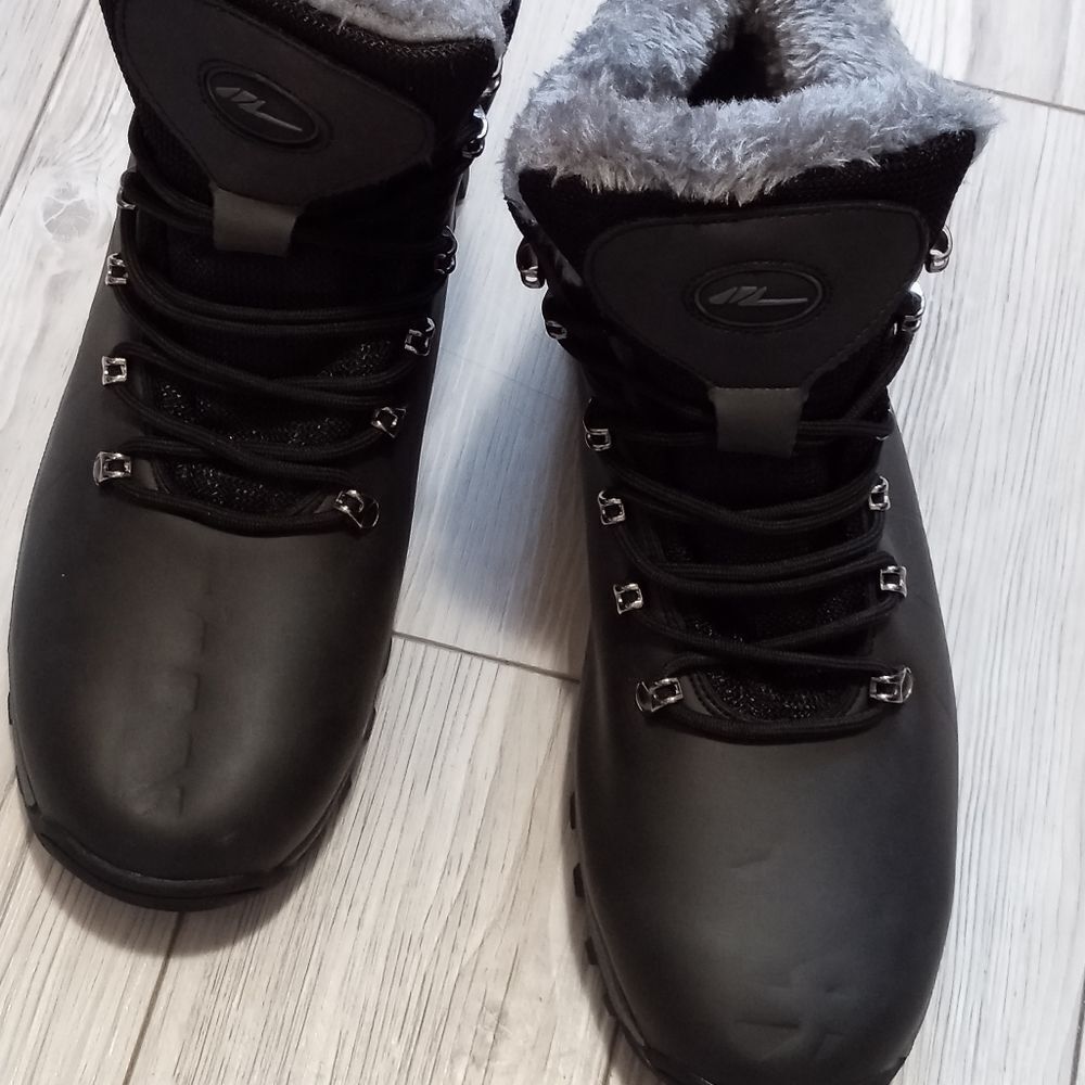 (71-4299) Men's Winter Boot Sz 46 (13)